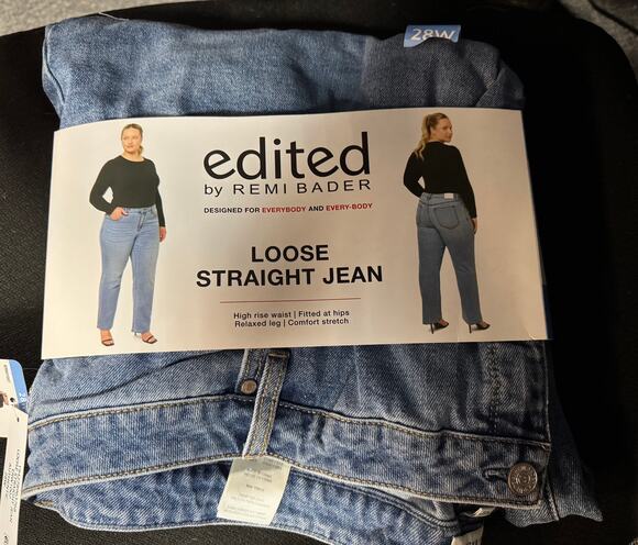 edited by Remi Bader Denim - NWT Ladies Plus edited by Remi Bader Loose Straight Jeans - 28W